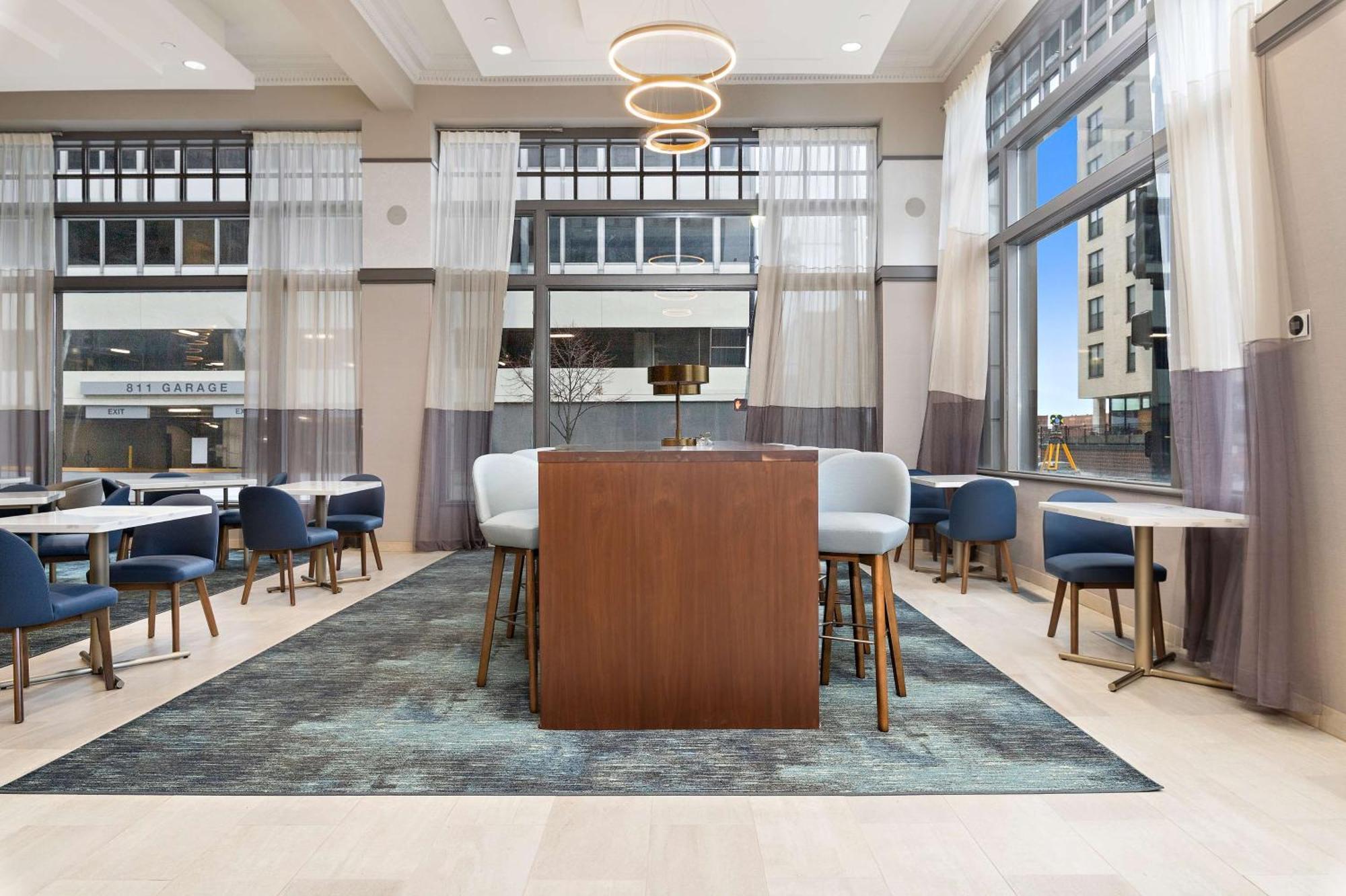 Hampton Inn Kansas City - Downtown Financial District Екстер'єр фото