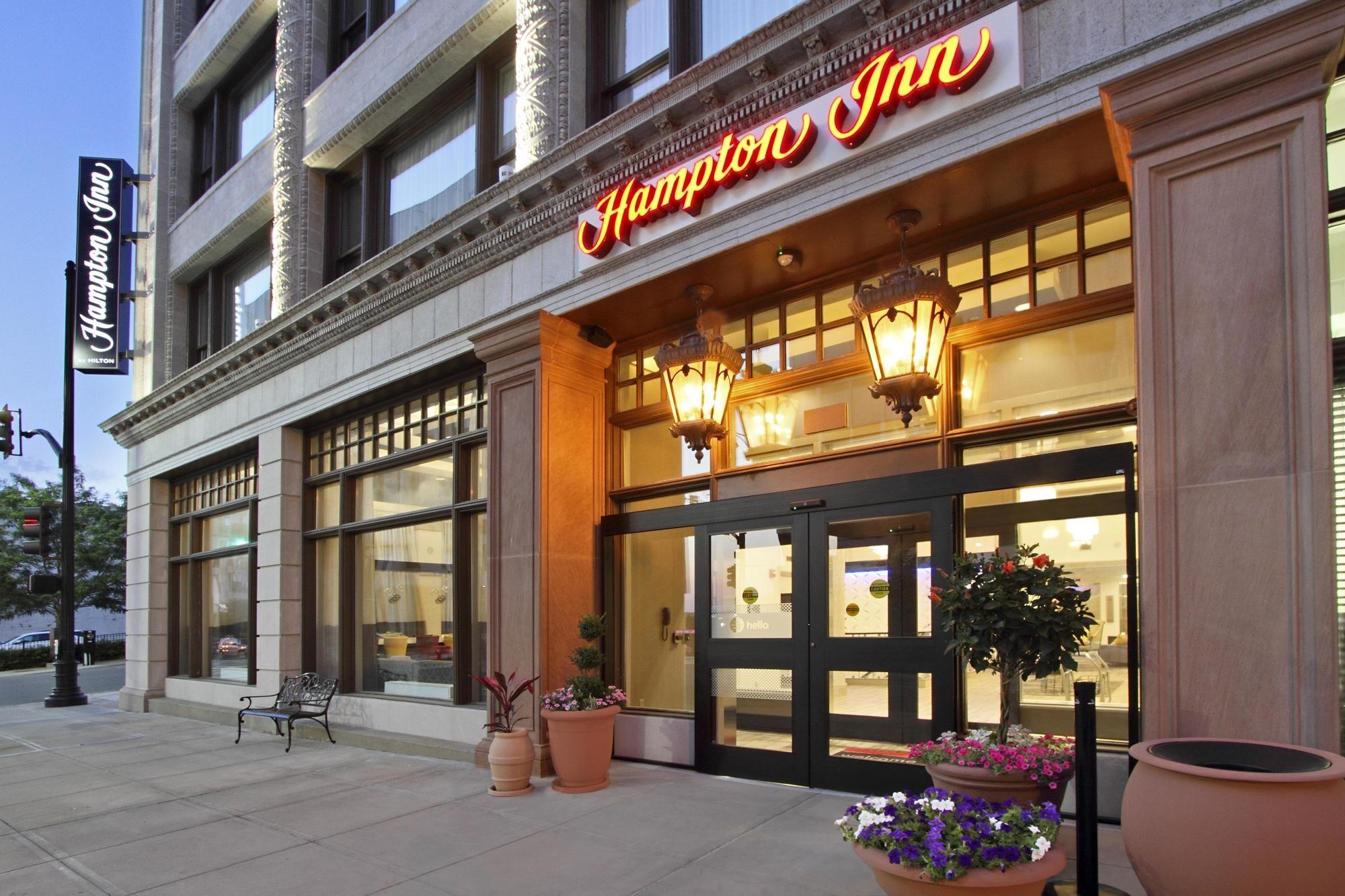 Hampton Inn Kansas City - Downtown Financial District Екстер'єр фото